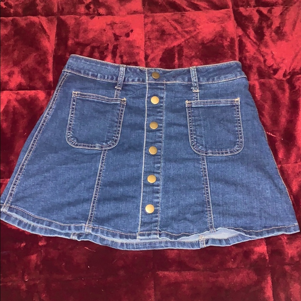 Denim skirt